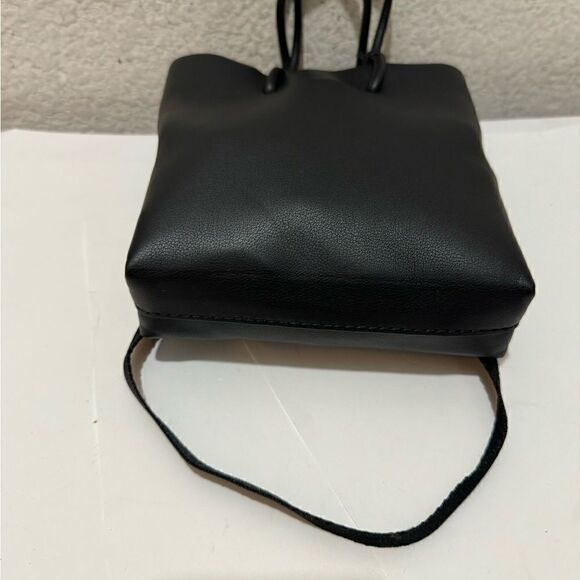 Zara Womens Crossbody Bag Black Mini Tote Minimalist bag Messenger handles bag - Picture 5 of 11